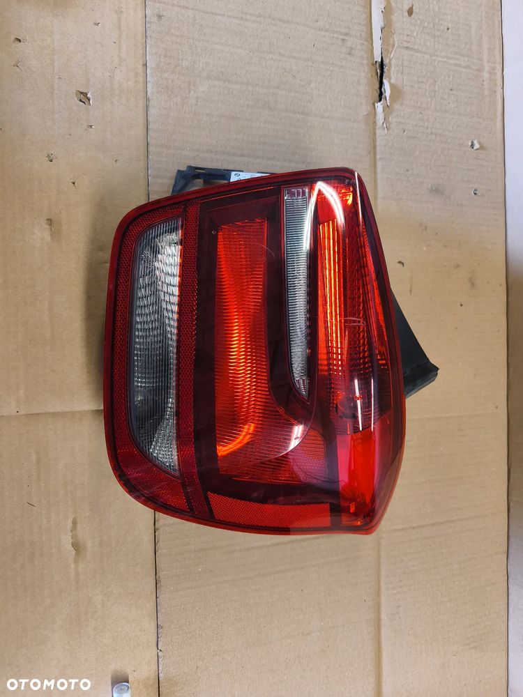 LAMPA TYŁ TYLNA PRAWA 7270096, 90006569 BMW F20 F21 - 2