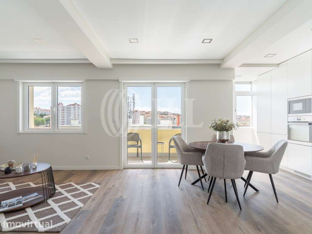 Apartamento T3 remodelado, em Benfica, Lisboa - Grande imagem: 3/24