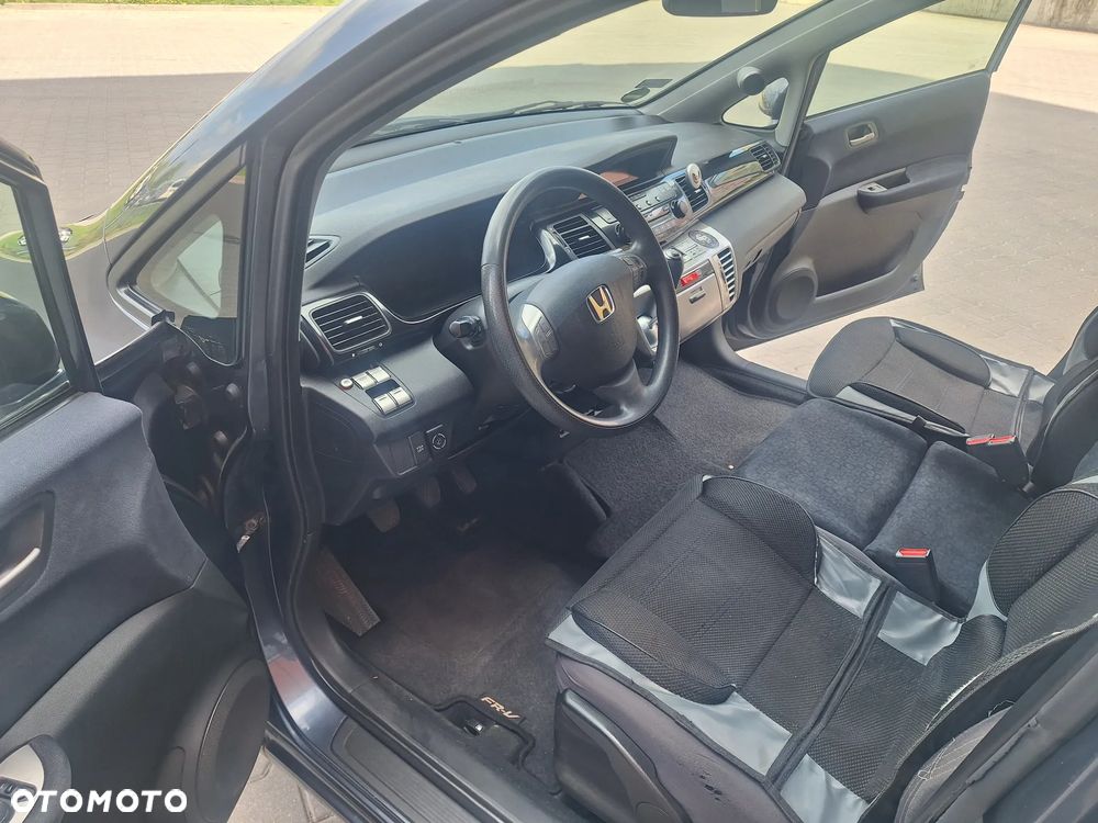 Honda FR-V 2.0 Comfort - 11