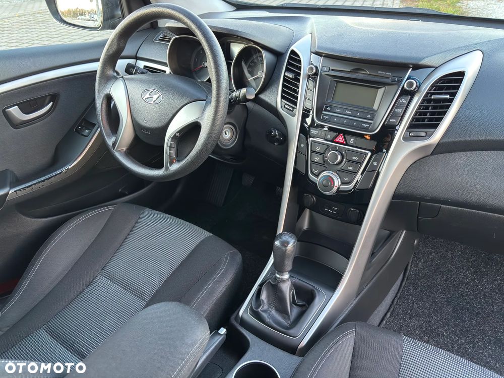 Hyundai i30 1.6 CRDi BlueDrive Comfort - 8