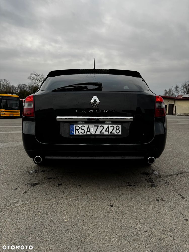 Renault Laguna 2.0 dCi Initiale - 10