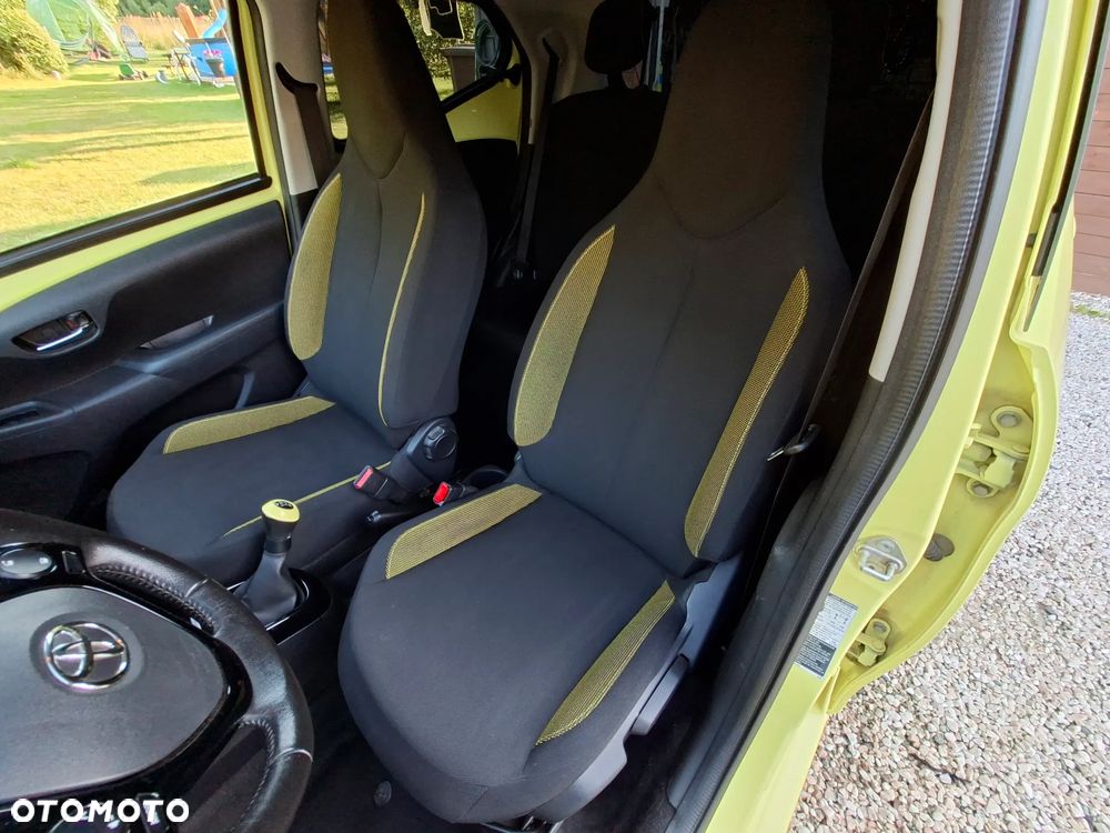 Toyota Aygo 1.0 VVT-i Sprint EU6 - 24