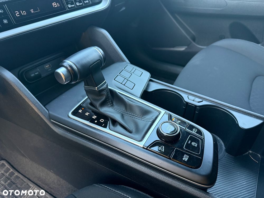 Kia Sportage 1.6 T-GDI MHEV M 2WD DCT - 17