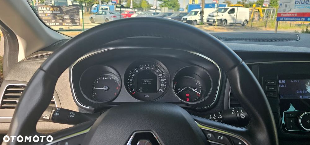 Renault Megane 1.2 Energy TCe Limited - 16