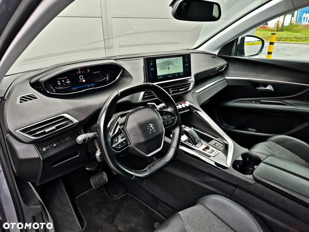 Peugeot 3008 1.5 BlueHDi Allure S&S EAT8 - 24
