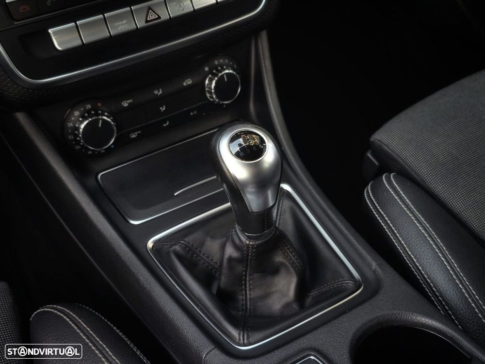 Mercedes-Benz A 180 d Style - 21