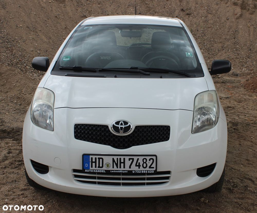 Toyota Yaris 1.0 VVT-i Cool Edition - 2