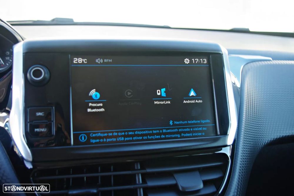 Peugeot 208 1.2 PureTech Style - 25