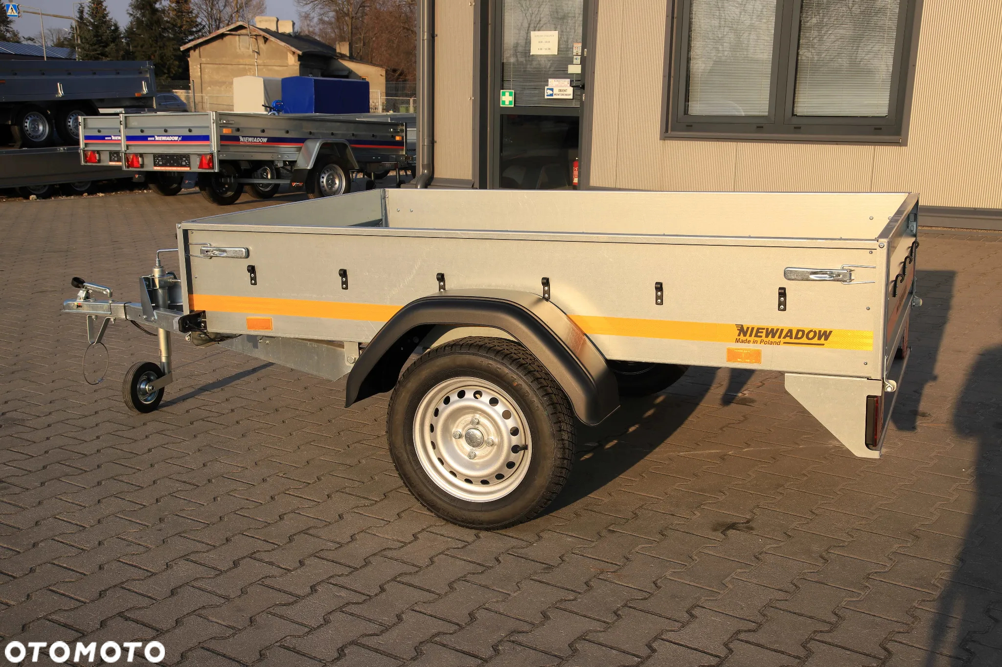 Niewiadów N-421U  204 x 128 x 35 cm DMC 750 kg Bardzo mocna - 4