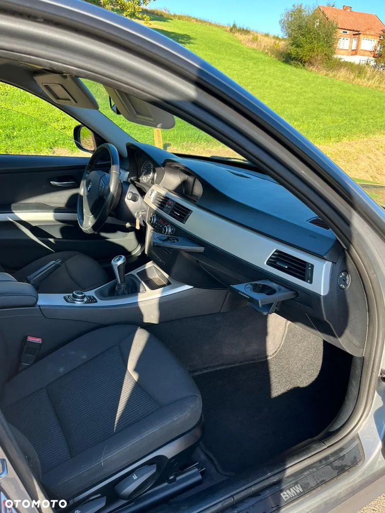 BMW Seria 3 320d - 18