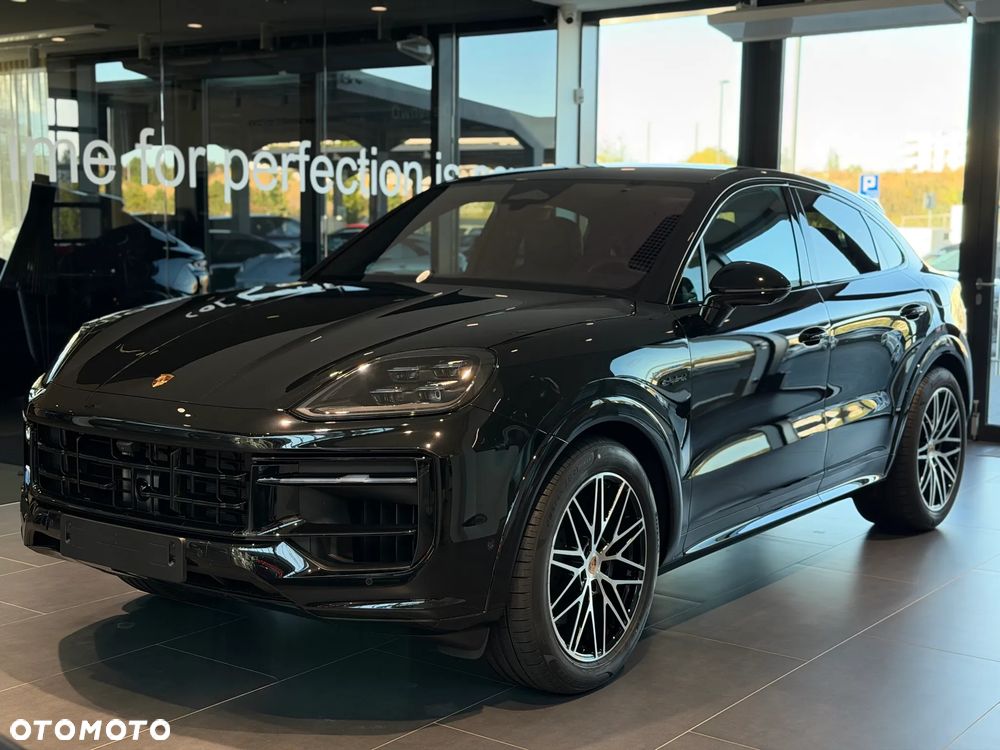 Porsche Cayenne E-Hybrid PHEV Black Edition - 2