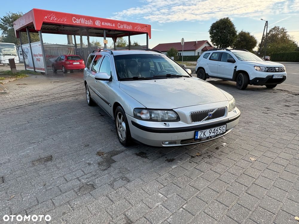 Volvo V70 2002 photo 2