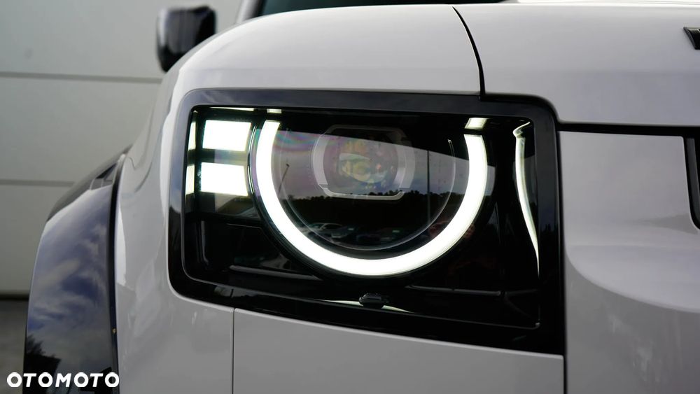 Land Rover Defender 3.0 D250 mHEV S - 9