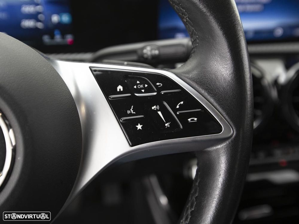 Mercedes-Benz A 200 Limousine d - 17