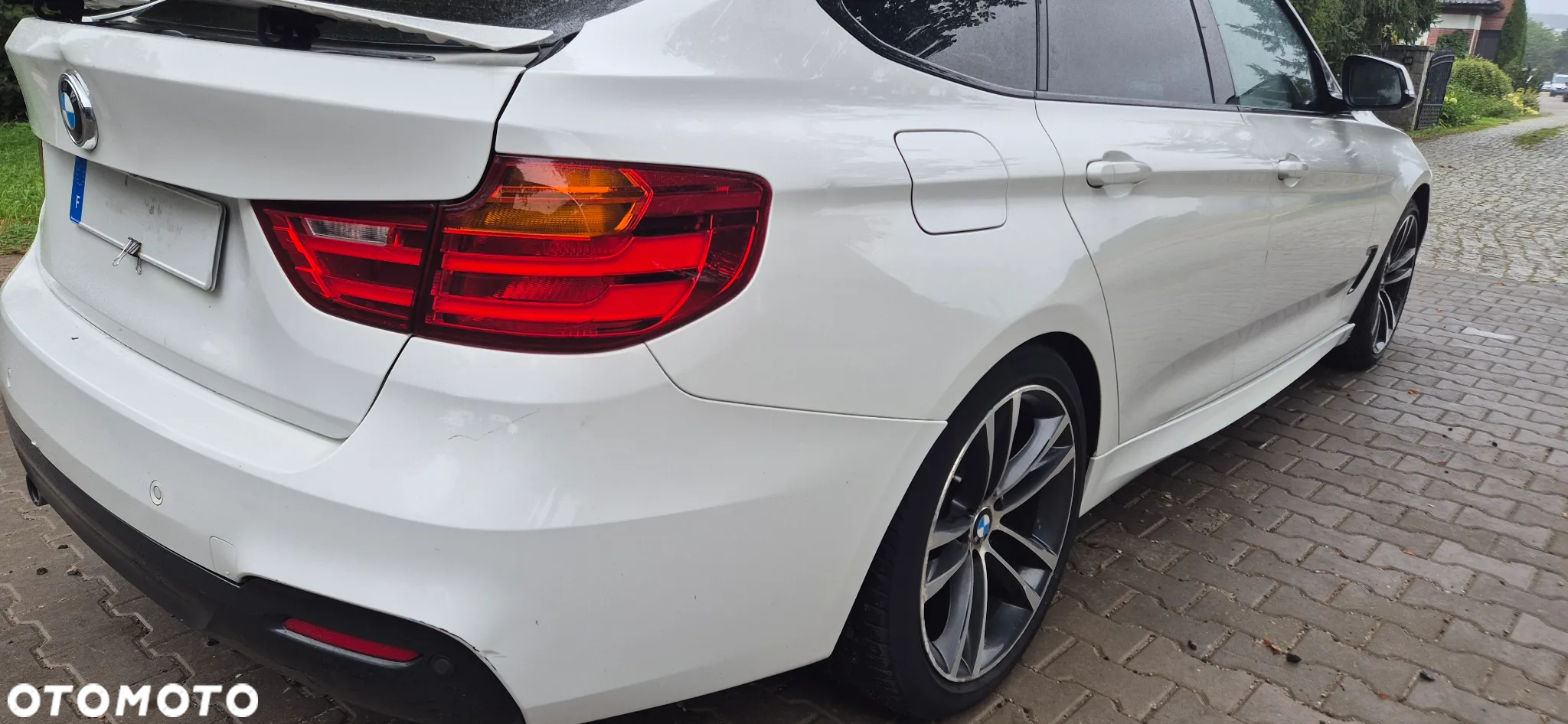 BMW 3GT 330d M Sport - 14