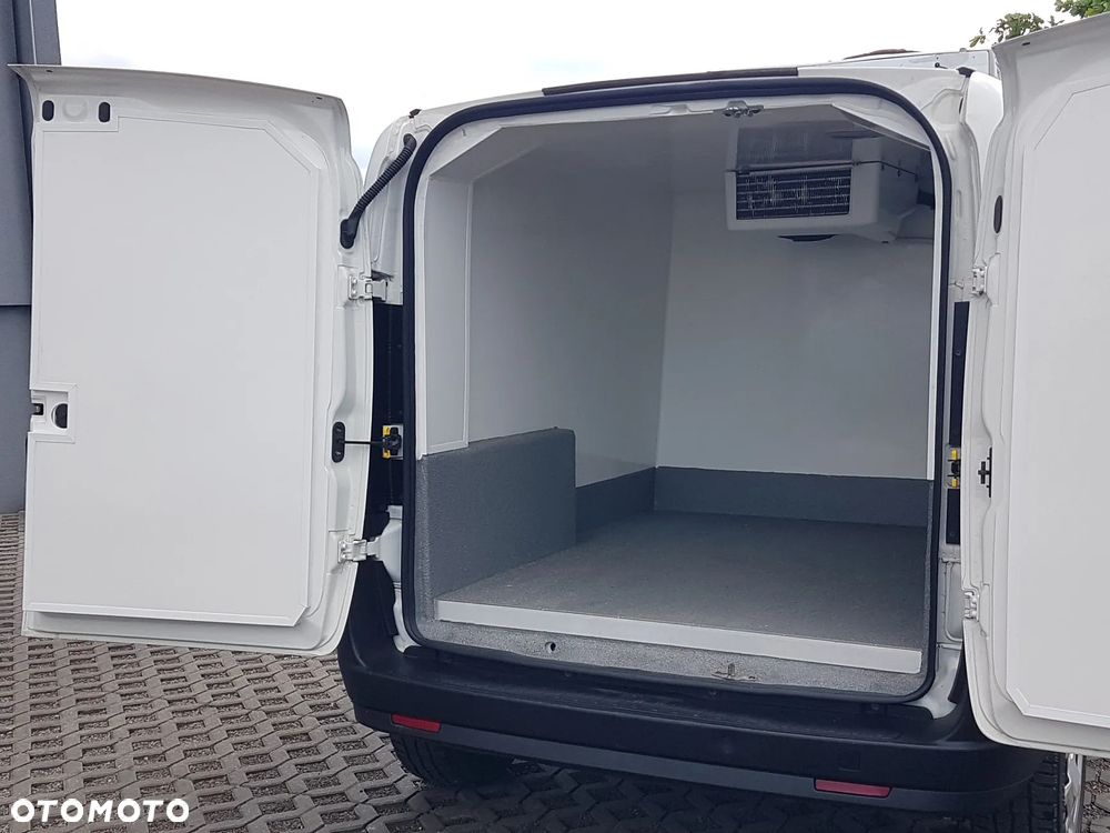 Fiat Doblo MAXI CHŁODNIA IZOTERMA AGREGAT DŁUGI L2H1 KLIMA - 17