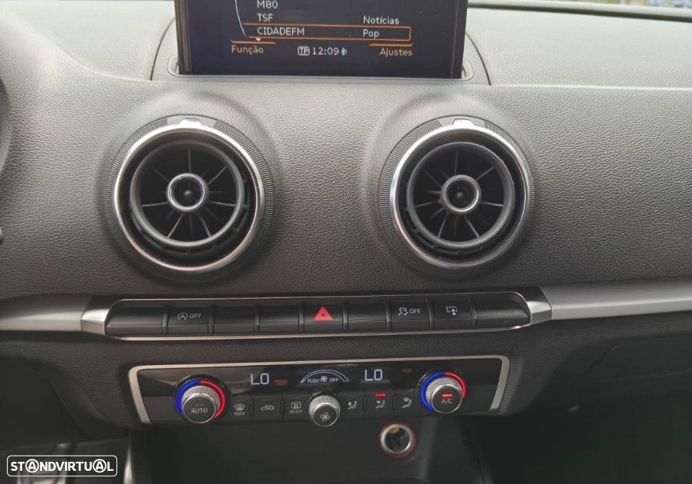 Audi A3 Limousine 1.6 TDI S-line - 18