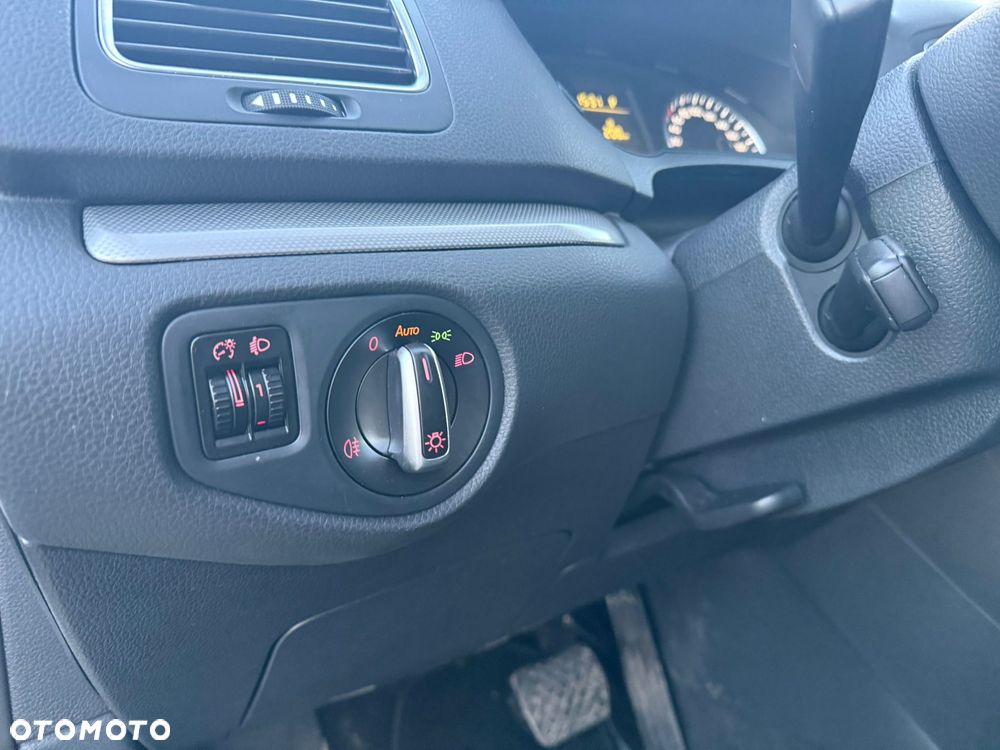 Volkswagen Sharan 2.0 TDI Comfortline DSG - 32