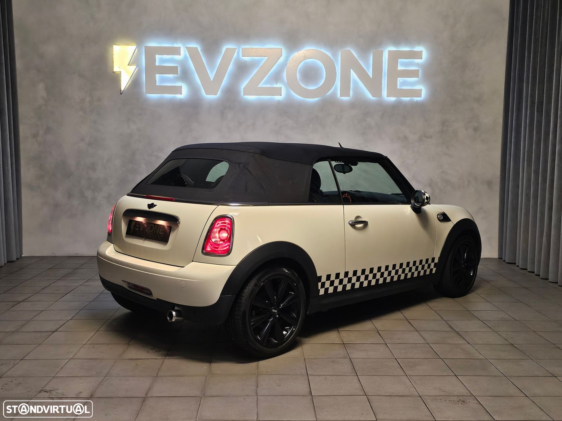 MINI Cabrio Cooper D - 35
