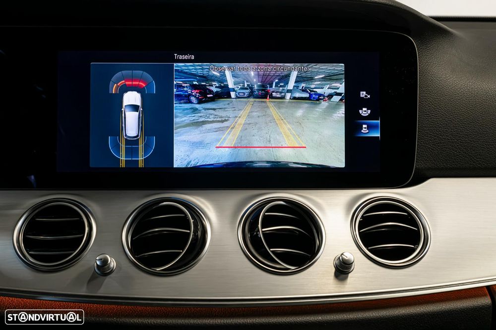 Mercedes-Benz E 300 de Avantgarde - 17