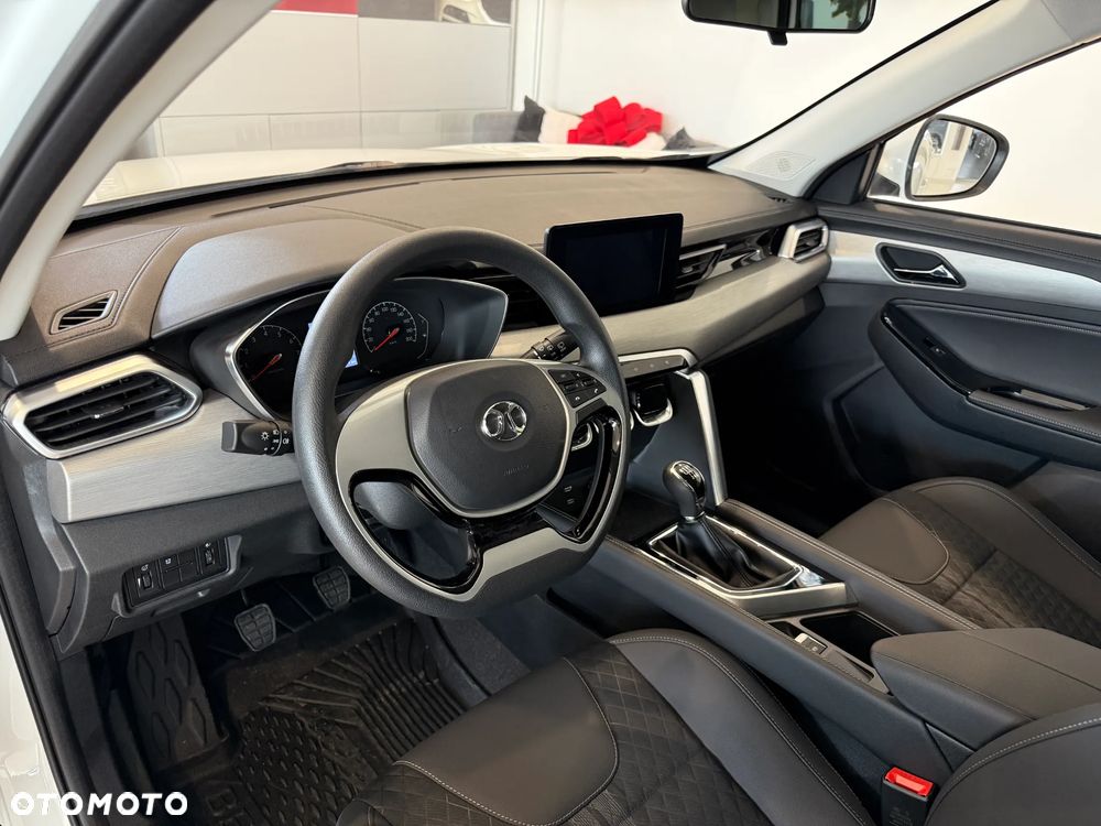 BAIC 3 1.5T Luxury - 9