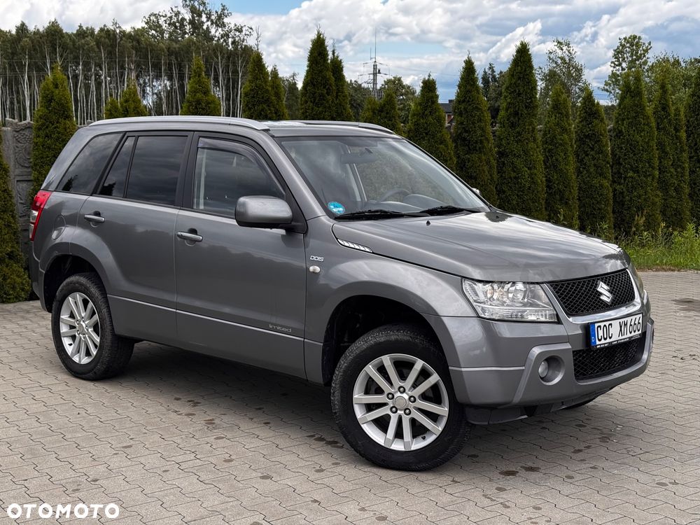 Suzuki Grand Vitara 1.9 DDiS Comfort+ DPF - 2