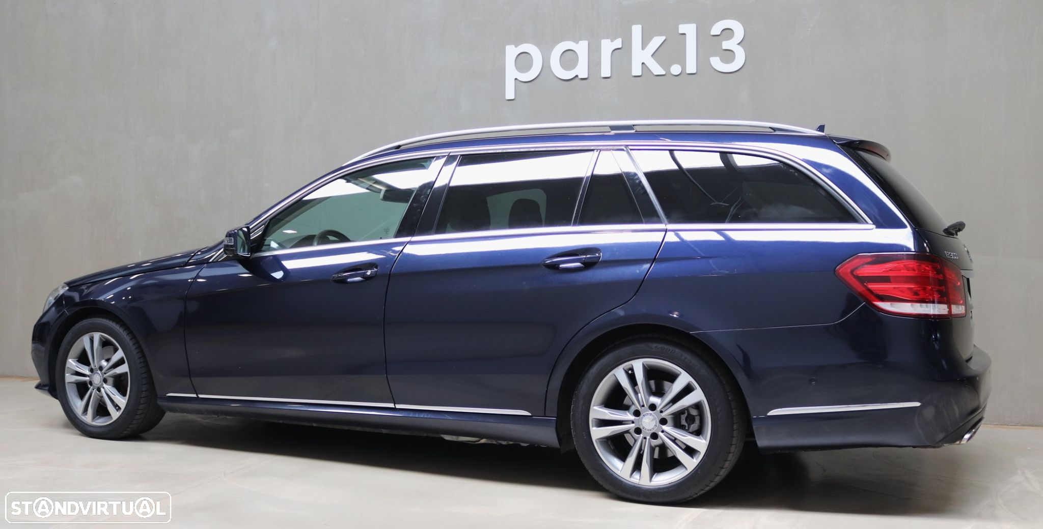 Mercedes-Benz E 300 Bluetec Hybrid Avantgarde - 34