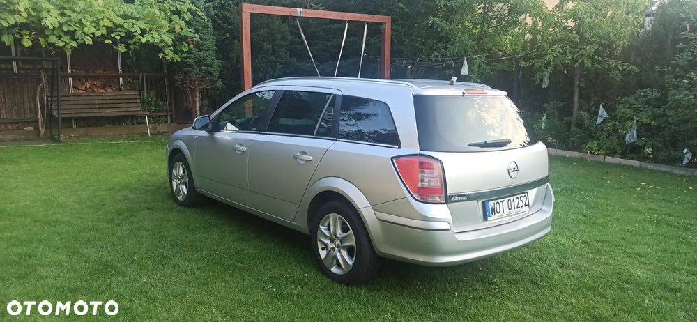 Opel Astra 1.6 - 4