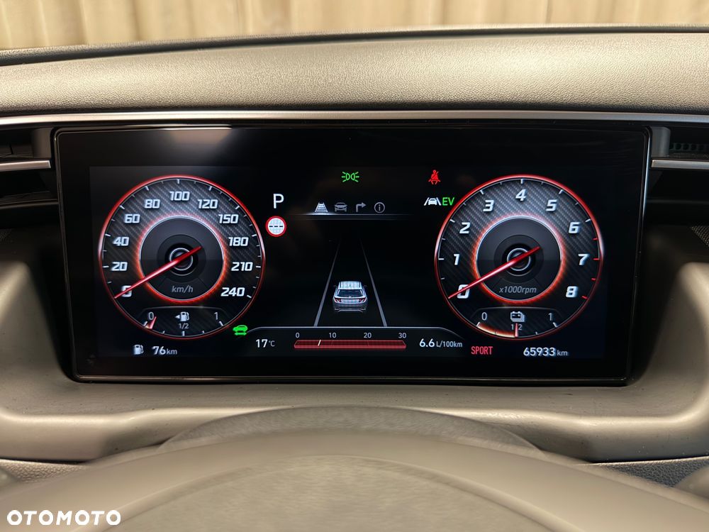 Hyundai Tucson 1.6 T-GDi HEV Platinum 2WD - 12