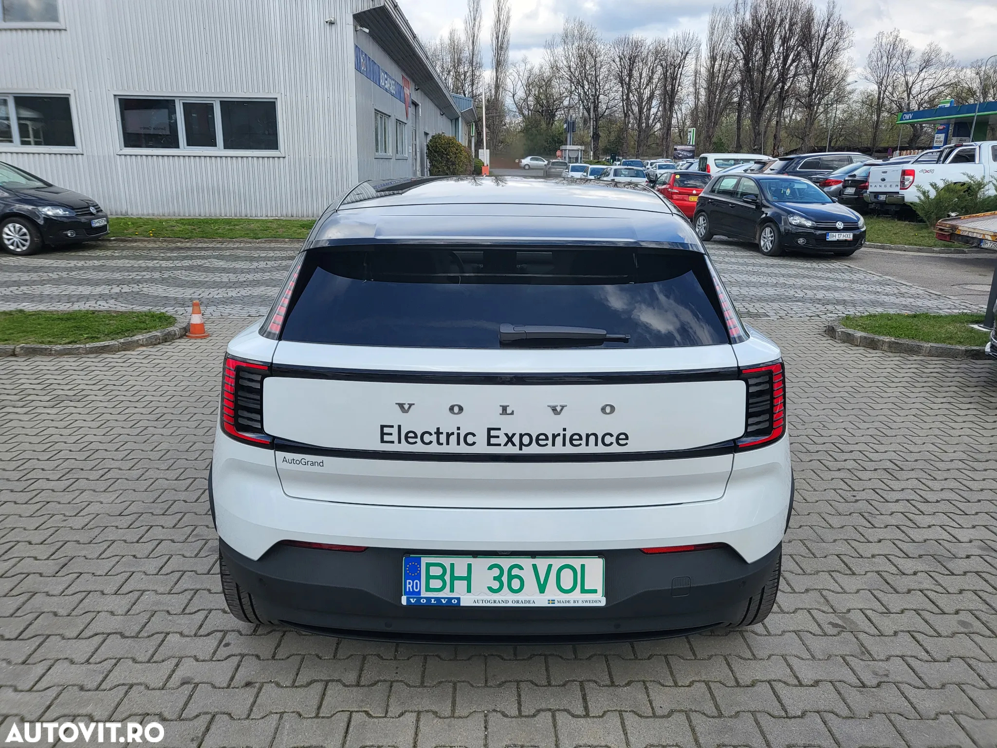 Volvo EX30 Twin Motor Performance Ultra - 11