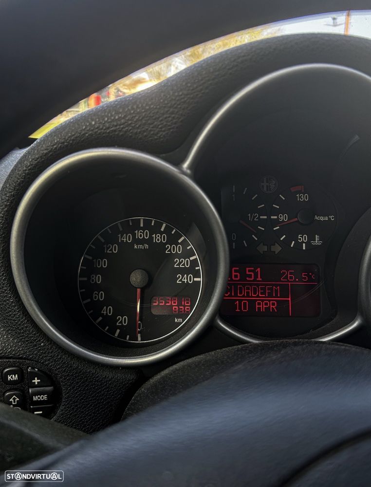 Alfa Romeo 147 1.9 JTD Progression - 12