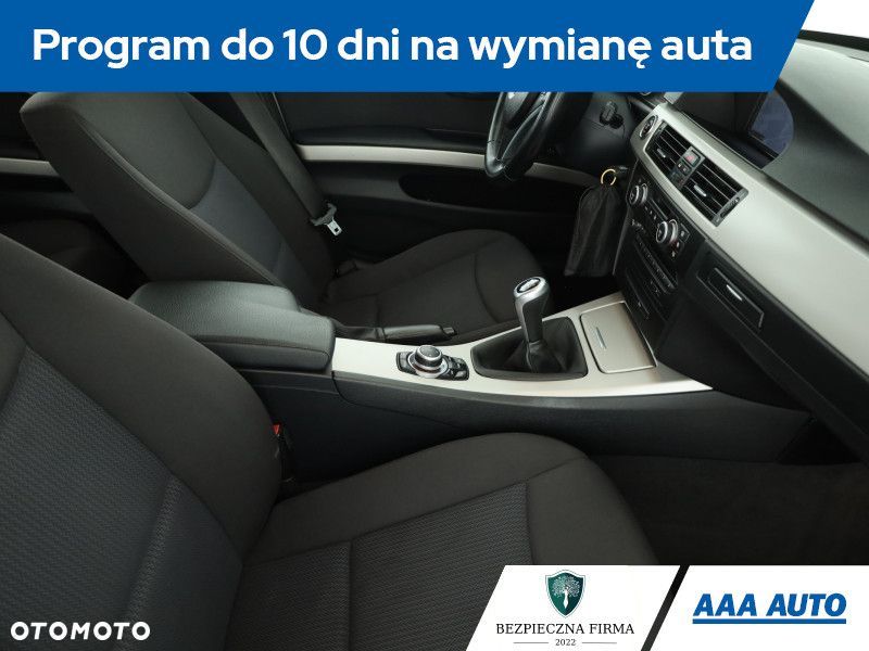 BMW Seria 3 - 8