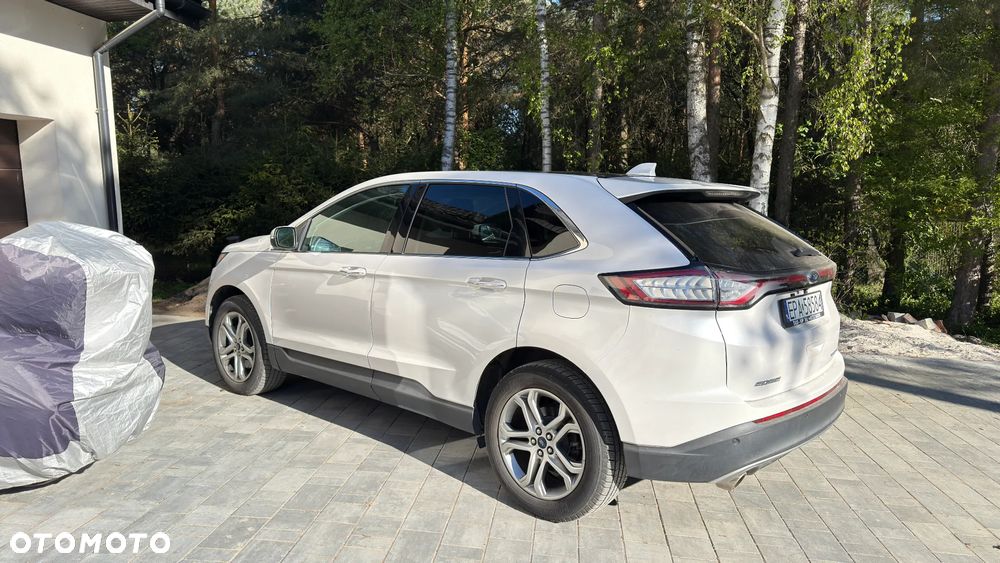 Ford Edge - 5