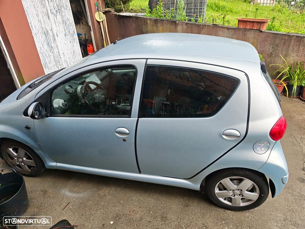 Toyota Aygo 1.0 + AC - 11