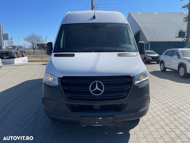 Mercedes-Benz Sprinter - 1