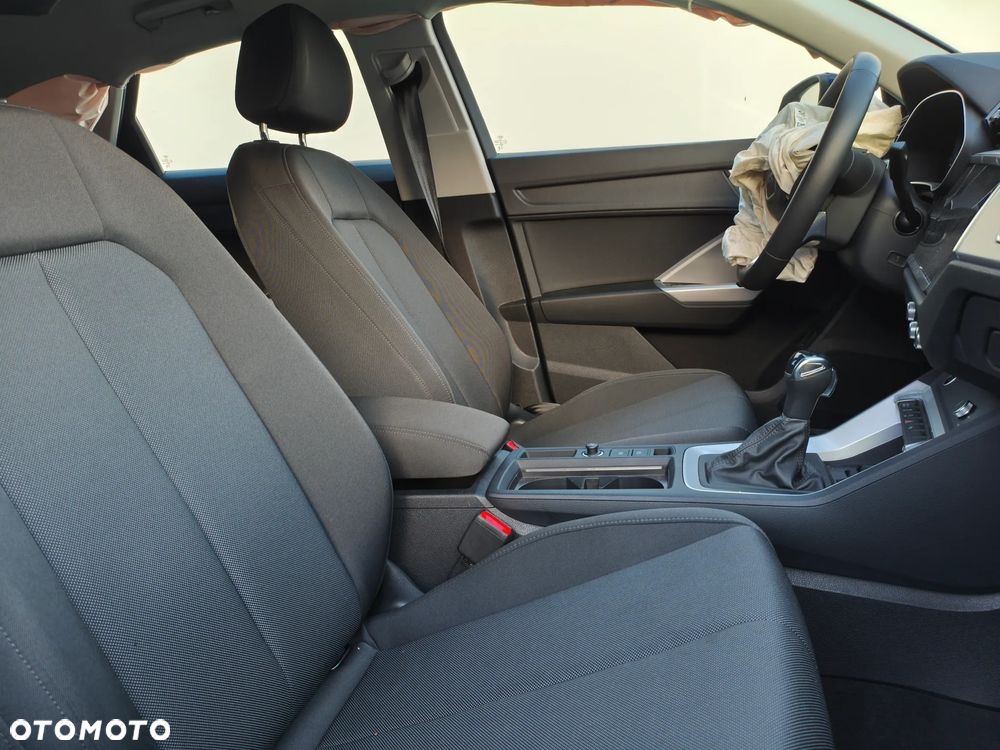 Audi Q3 35 TDI S-Line S tronic - 4