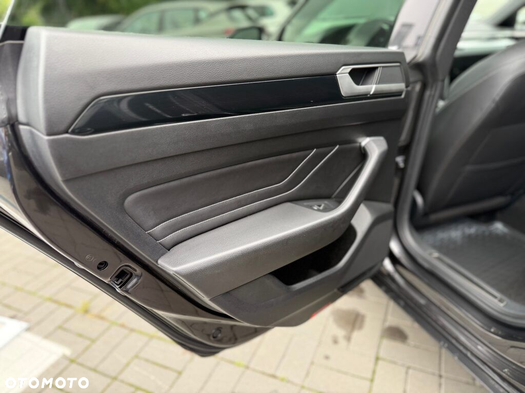 Volkswagen Arteon 2.0 TSI GPF R-Line DSG - 21