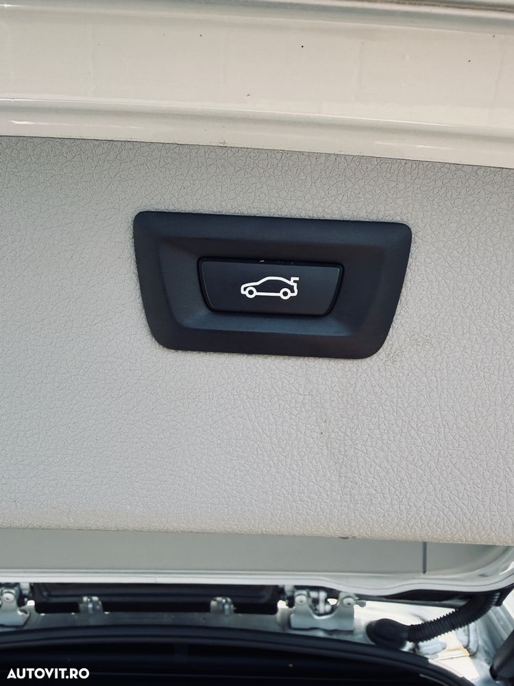 BMW Seria 3 - 20