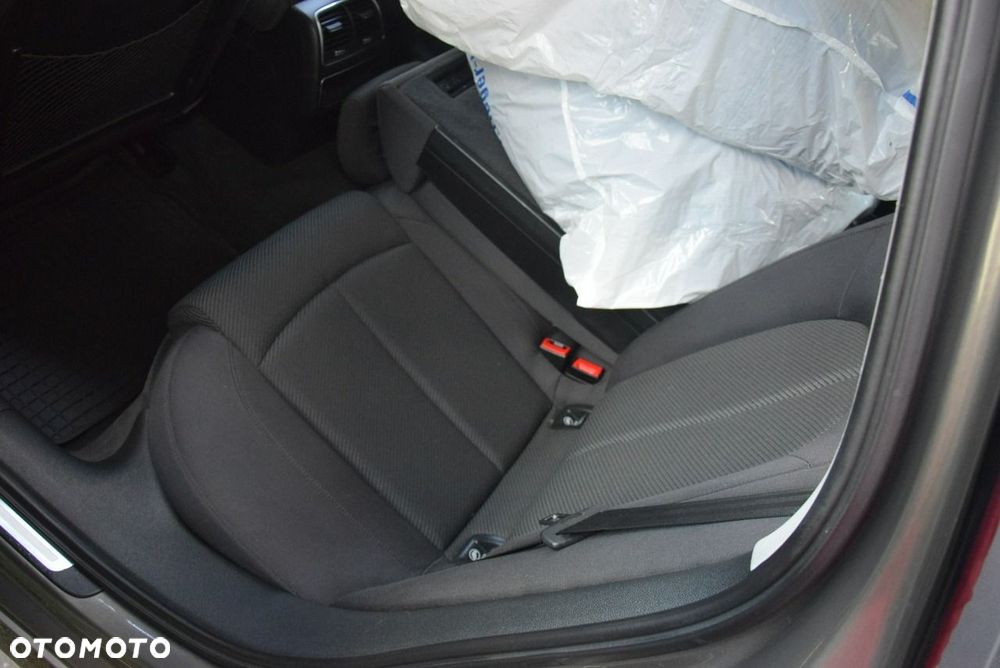 Audi A6 Avant 2.0 TDI quattro S tronic - 24