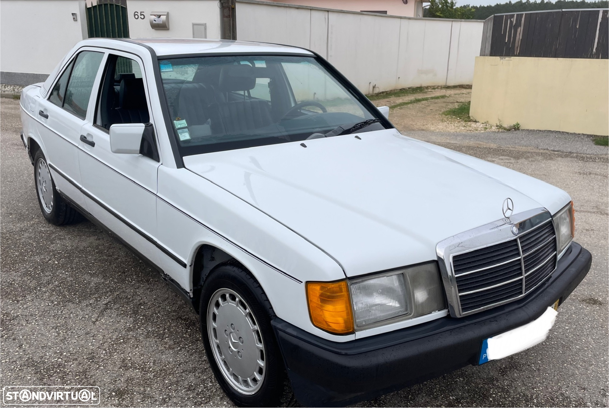 Mercedes-Benz 190 - 7