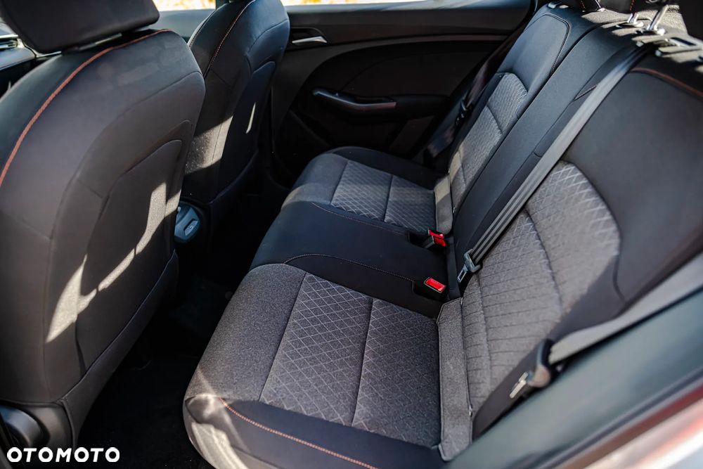 MG MG3 1.5 Excite - 21