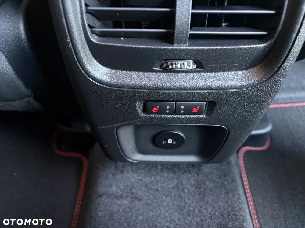 Ford Kuga - 14