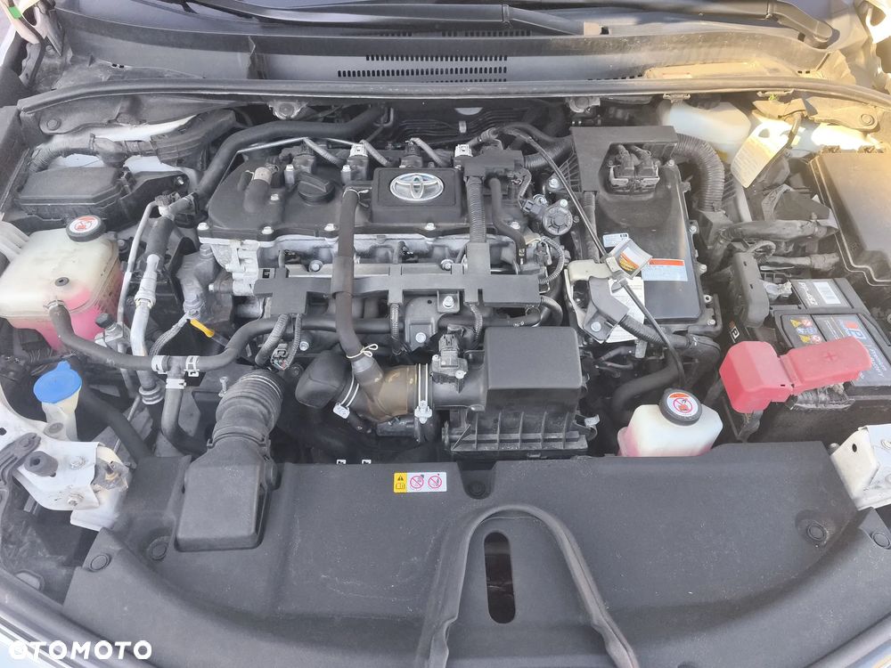 Toyota Corolla 1.8 Hybrid Executive - 18