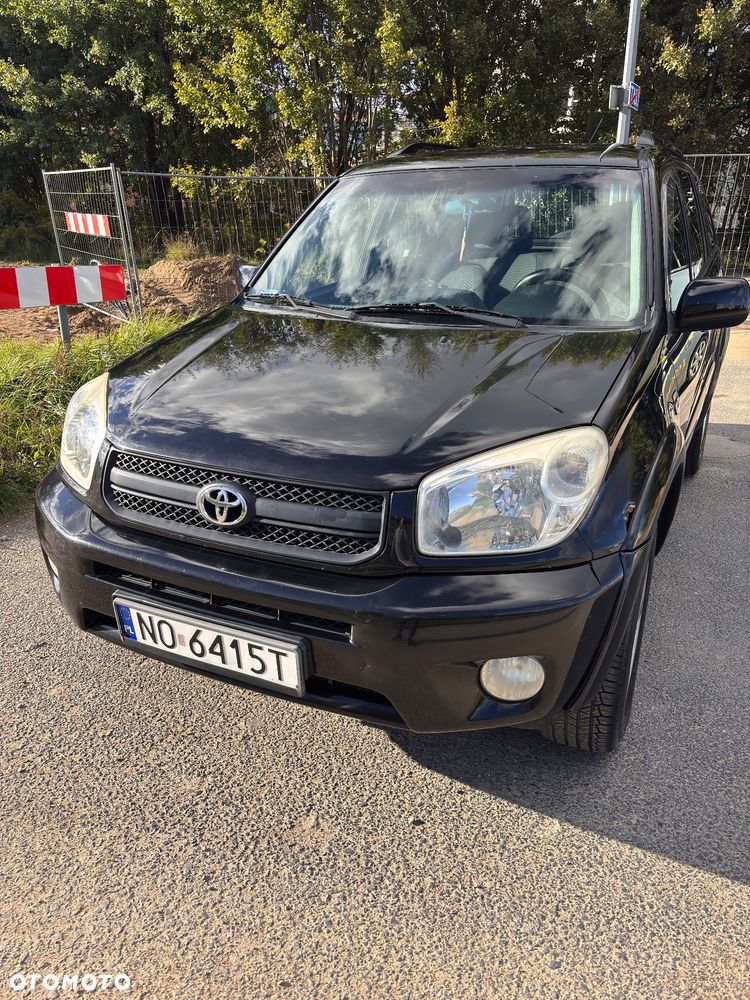 Toyota Rav4 2004 photo 3