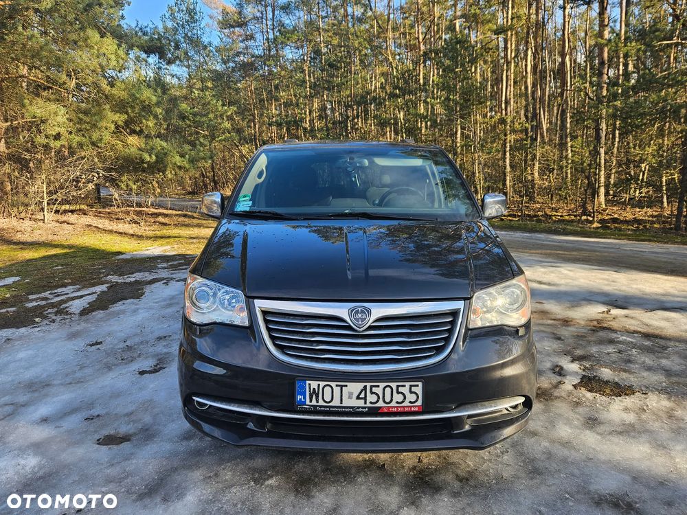 Lancia Voyager 3.6 Gold - 5