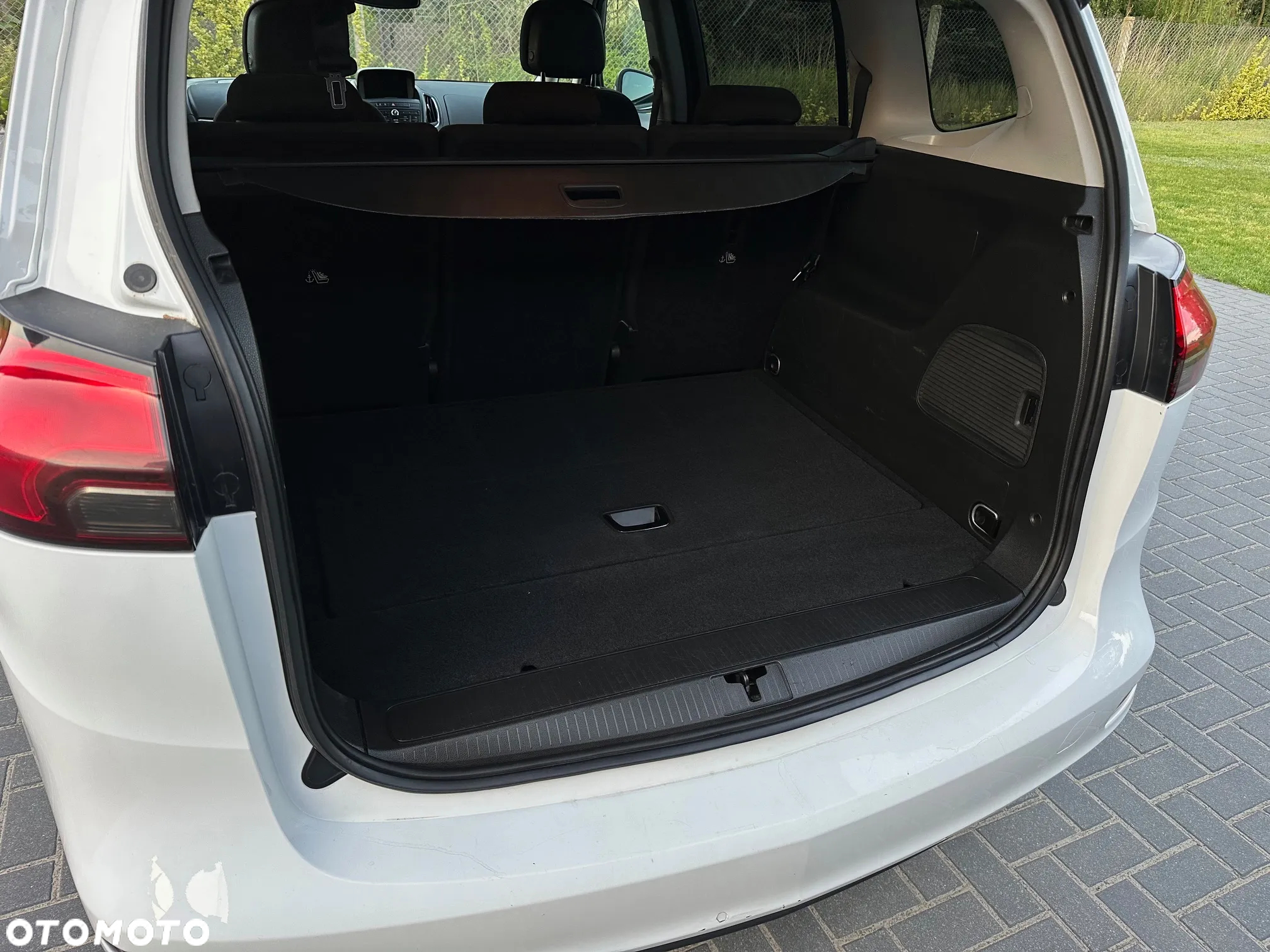 Opel Zafira - 8