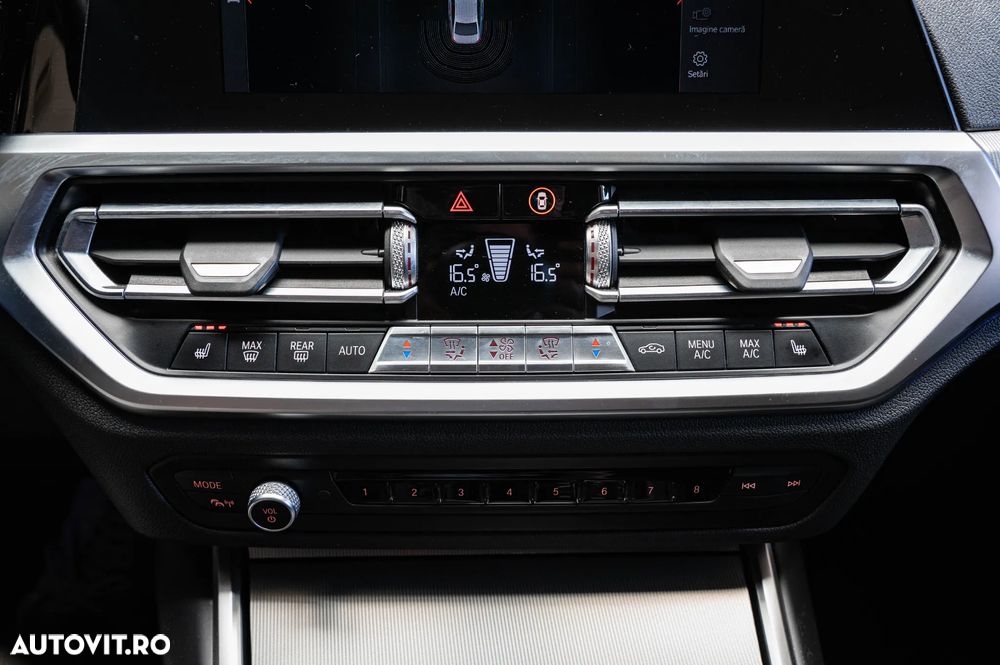 BMW Seria 3 318d Aut. - 15