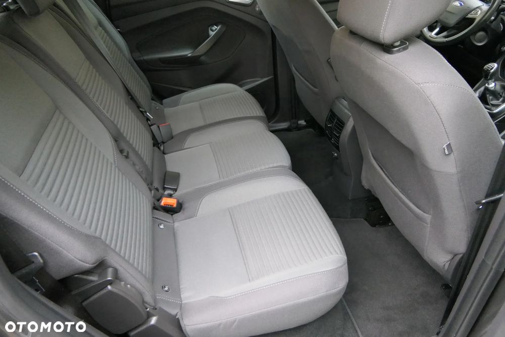 Ford Focus 1.5 EcoBlue STart-Stopp-System TITANIUM - 22