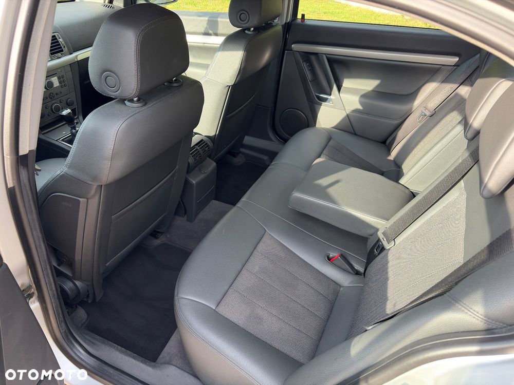 Opel Vectra 1.9 CDTI Elegance - 21