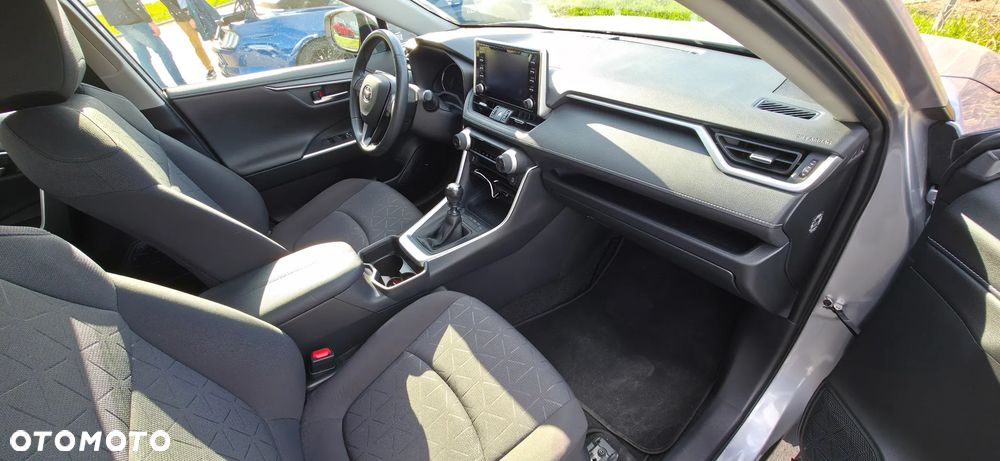 Toyota RAV4 2.0 Comfort 4x2 - 11